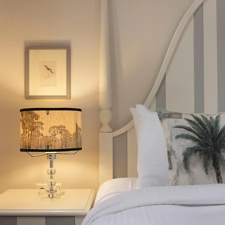 Gatto Perso Luxury Studio Apartments Thessaloniki Exterior photo