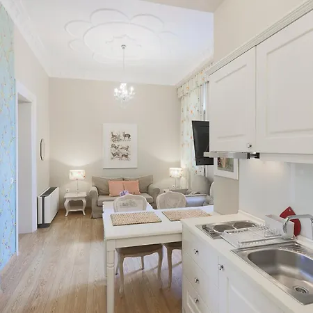 Gatto Perso Luxury Studio Apartments Thessaloniki Exterior photo